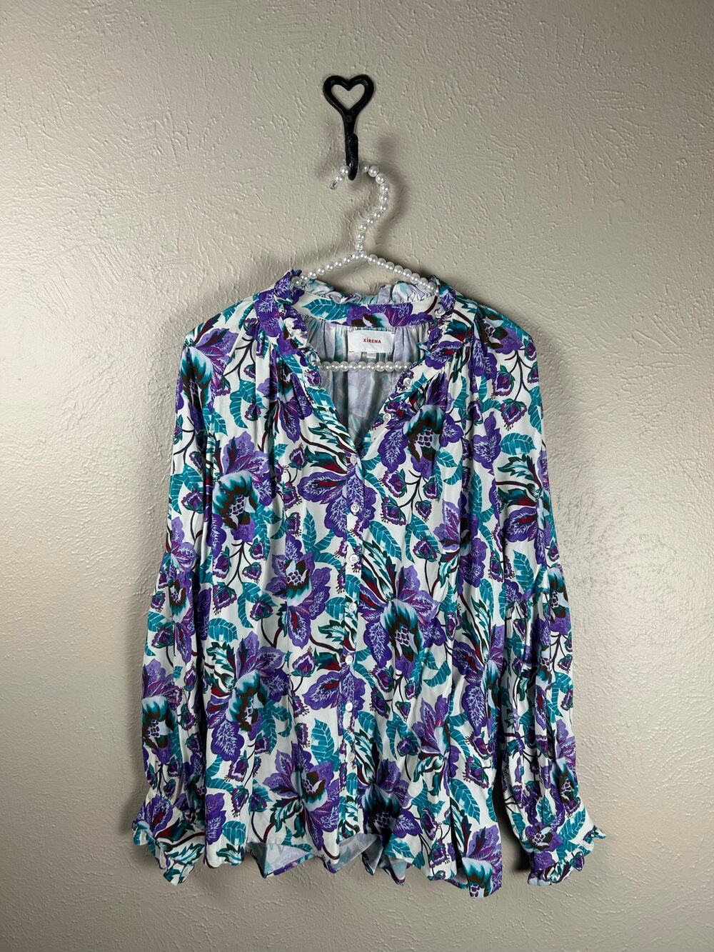 Xirena Kirana Floral Top Size Small Button Down Flowy Preppy Long Sleeve Shirt